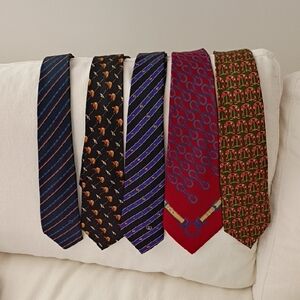 Gucci Red and Blue Silk Patterned Tie